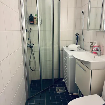 Apartamento Lovely Apartment, Vuorimiehenkatu 31