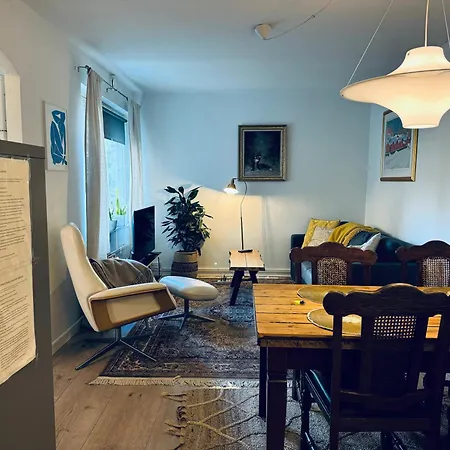 Lovely Apartment, Vuorimiehenkatu 31 * Helsinki